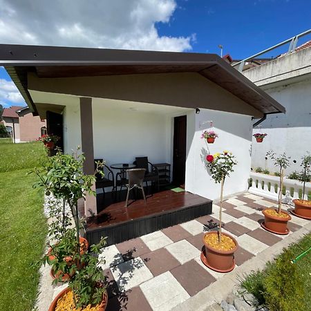 Rooms P&L Плав Екстер'єр фото